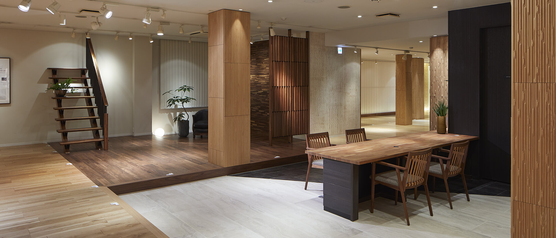 大阪ショールーム 展示場 フローリング 床材なら朝日ウッドテック