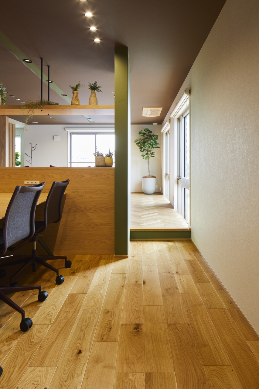 オフィス | 朝日ウッドテック 非住宅フローリング MESSAGE(メッセージ)