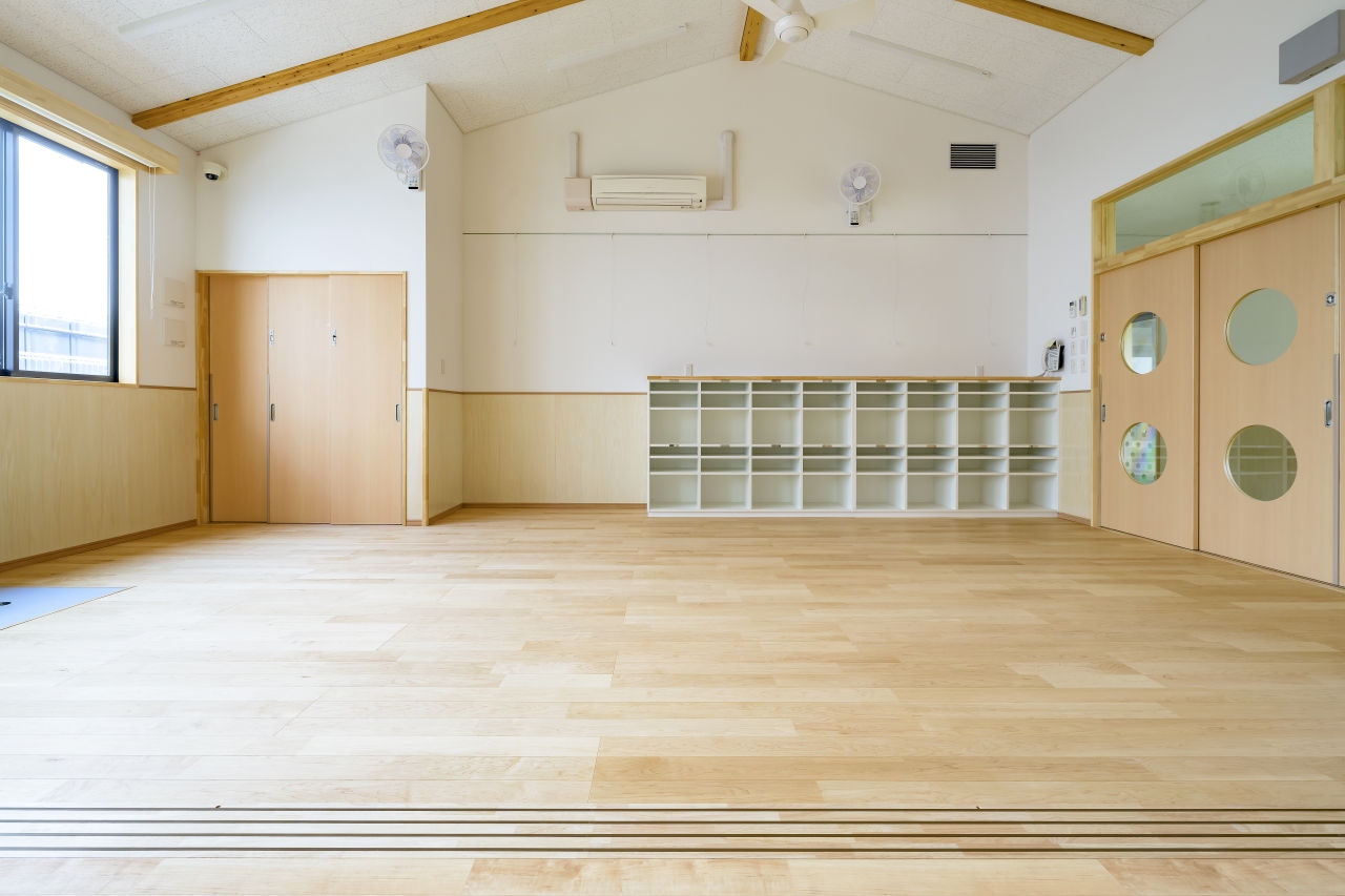 保育施設 | 朝日ウッドテック 非住宅フローリング MESSAGE(メッセージ)