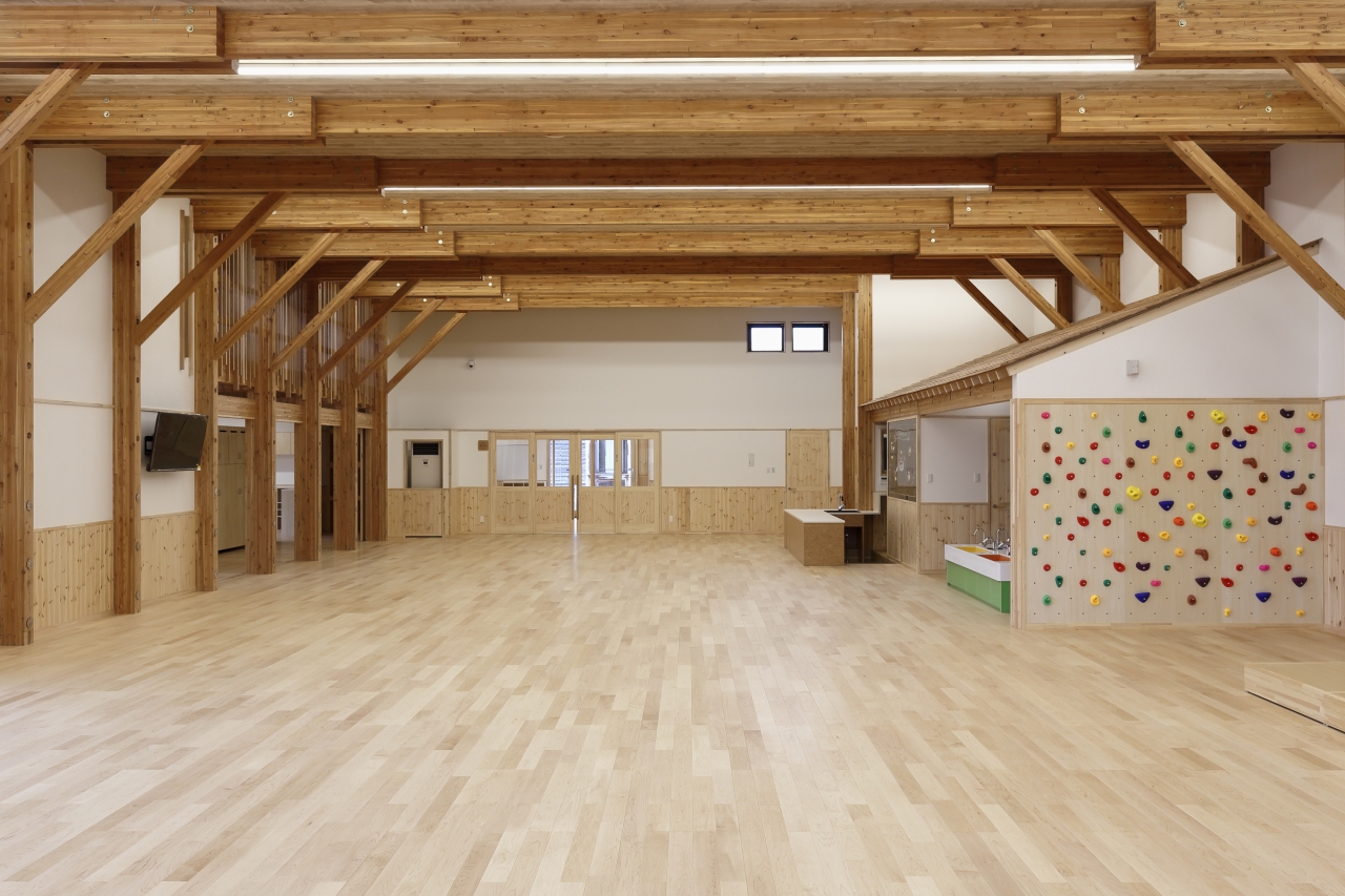 保育施設 | 朝日ウッドテック 非住宅フローリング MESSAGE(メッセージ)