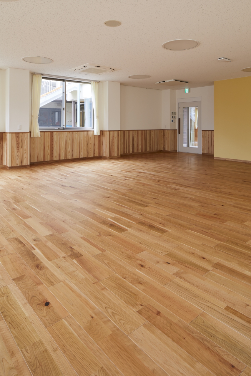 保育施設 | 朝日ウッドテック 非住宅フローリング MESSAGE(メッセージ)