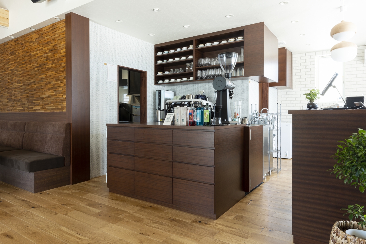 レストラン | 朝日ウッドテック 非住宅フローリング MESSAGE(メッセージ)