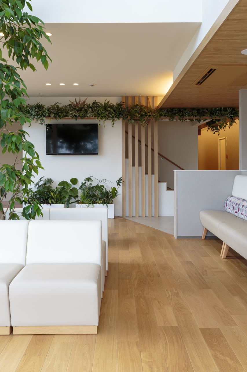 クリニック | 朝日ウッドテック 非住宅フローリング MESSAGE(メッセージ)