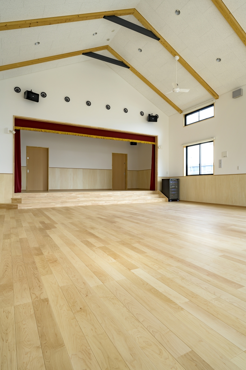 保育施設 | 朝日ウッドテック 非住宅フローリング MESSAGE(メッセージ)