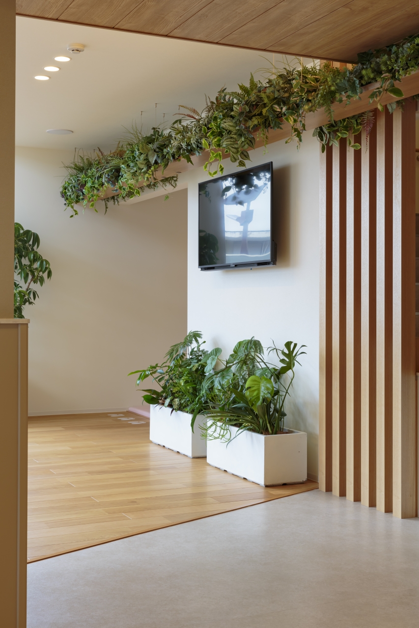 クリニック | 朝日ウッドテック 非住宅フローリング MESSAGE(メッセージ)