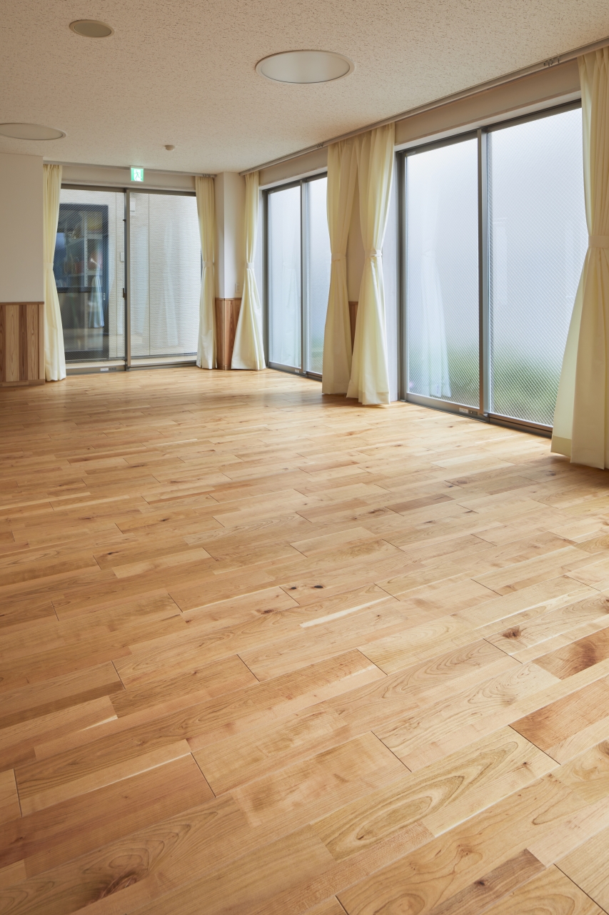 保育施設 | 朝日ウッドテック 非住宅フローリング MESSAGE(メッセージ)