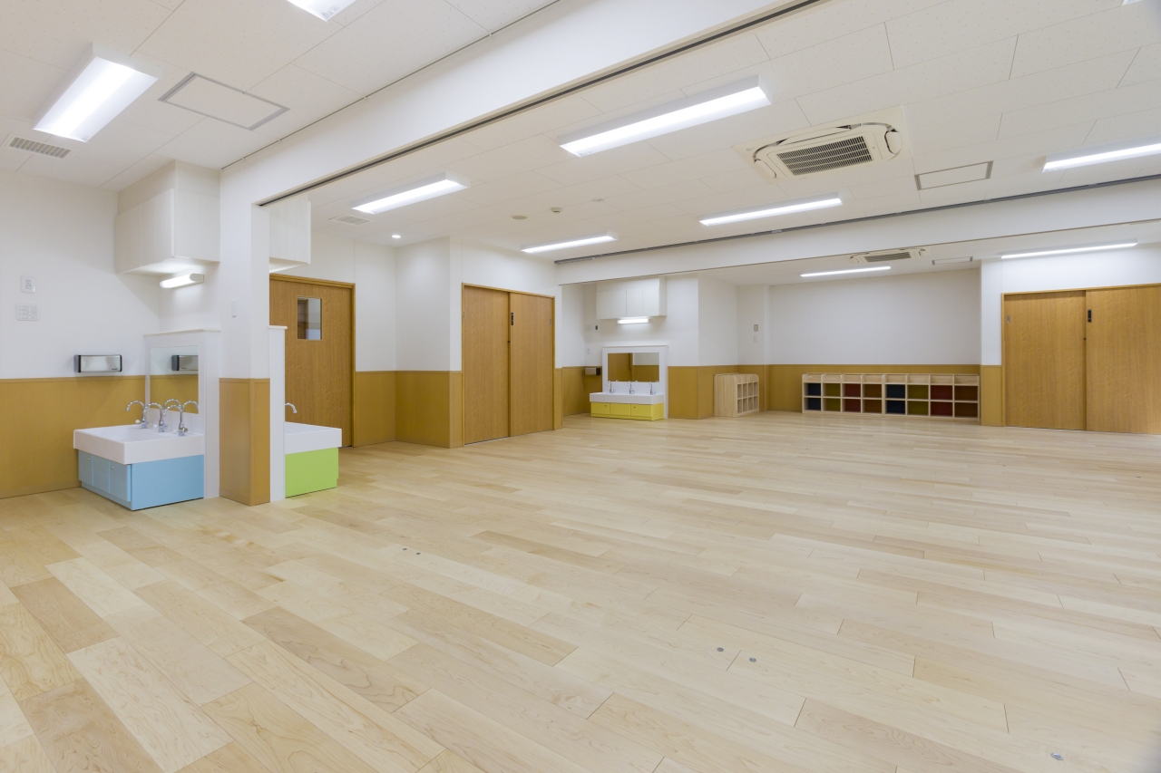 保育施設 | 朝日ウッドテック 非住宅フローリング MESSAGE(メッセージ)
