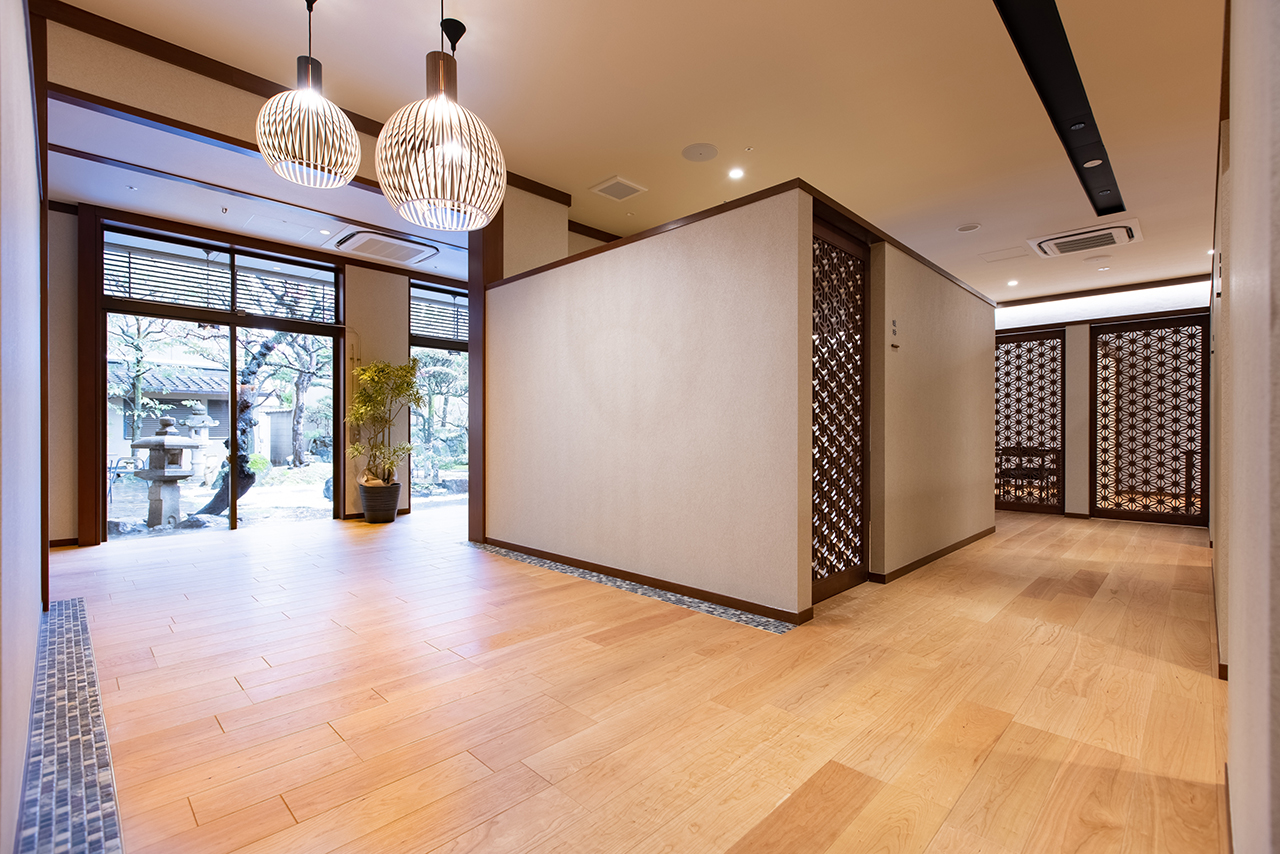 食事処 | 朝日ウッドテック 非住宅フローリング MESSAGE(メッセージ)