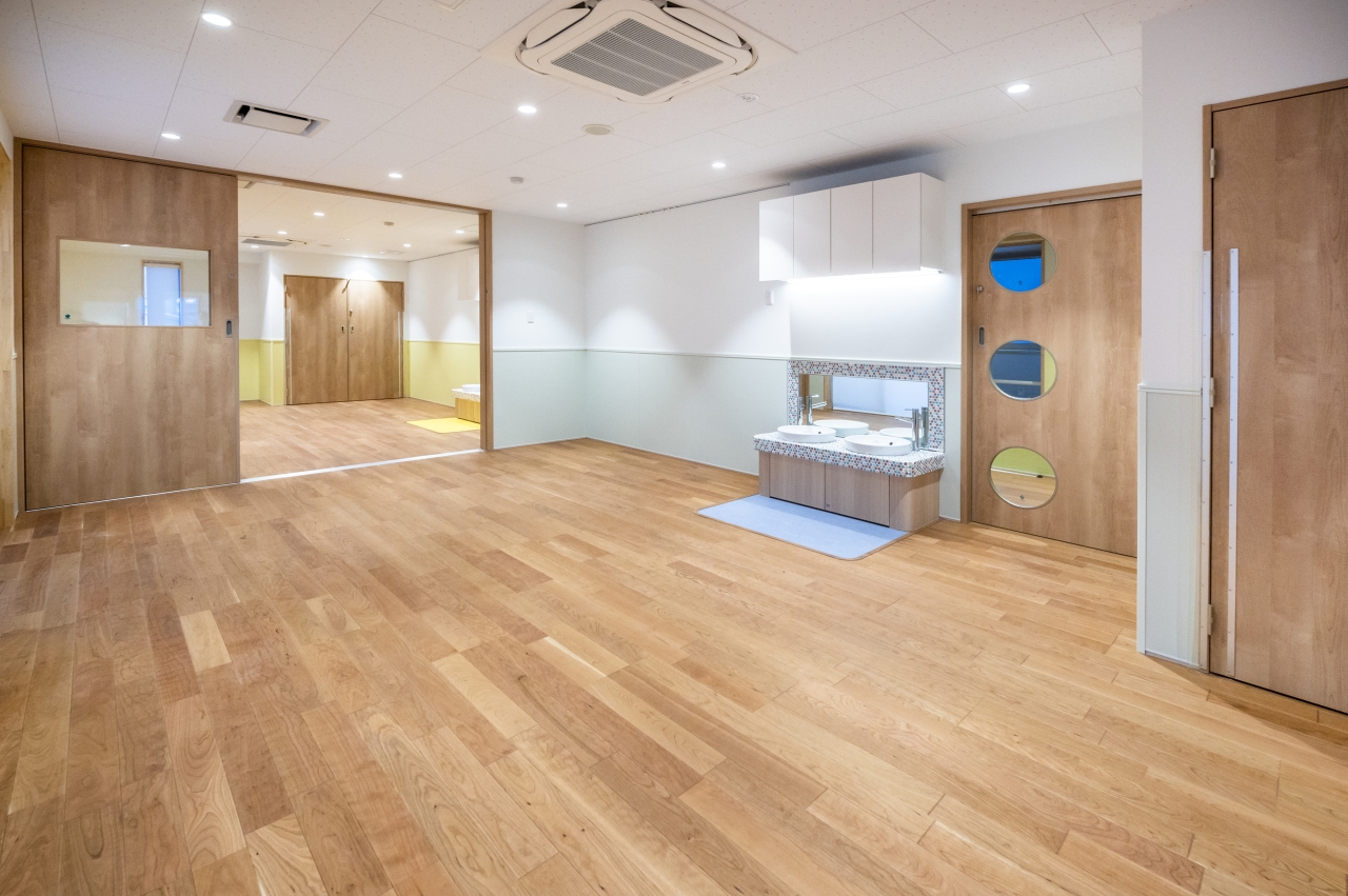 保育施設 | 朝日ウッドテック 非住宅フローリング MESSAGE(メッセージ)