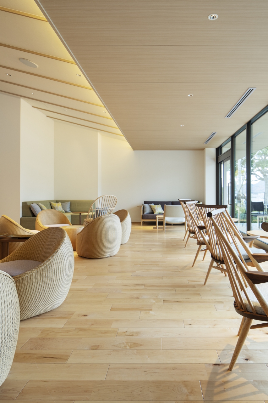 宿泊施設採用メッセージハード挽き板ラスティック無遮音ハードメイプルのフローリング画像