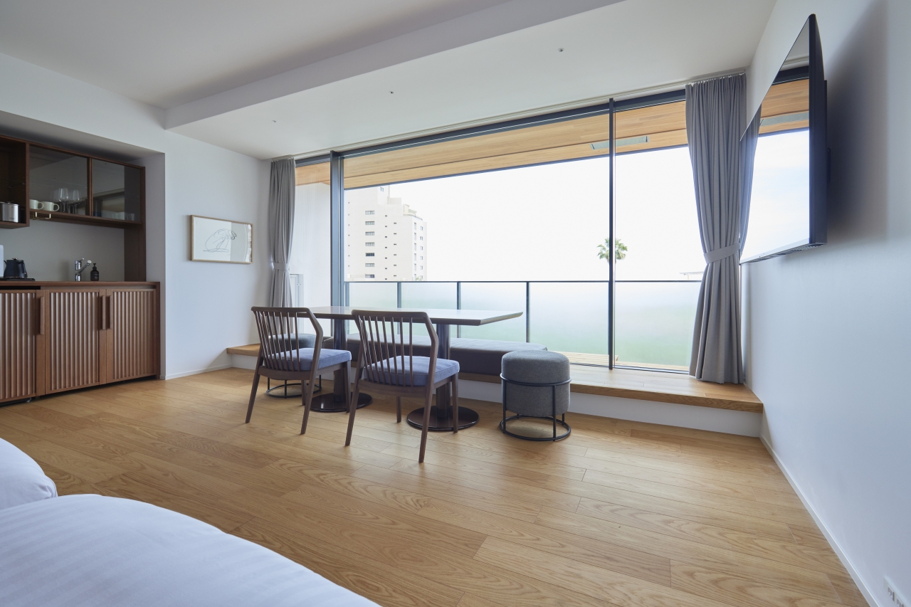 宿泊施設採用ライブナチュラルMSXネダレス145forDog遮音等級L-40ホワイトオークのフローリング画像