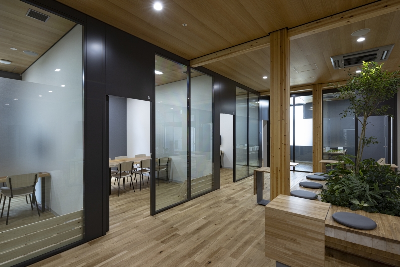 メッセージハードオール国産材挽き板楢 のフローリング画像