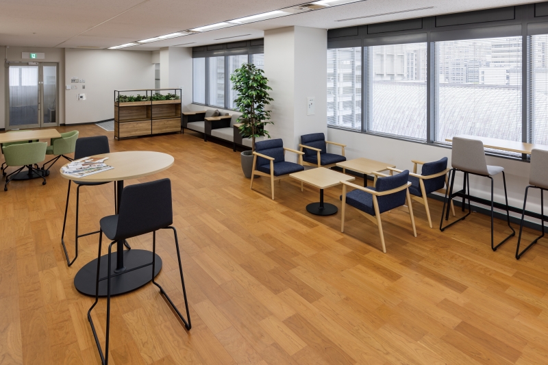メッセージハード｜オフィス床施工事例